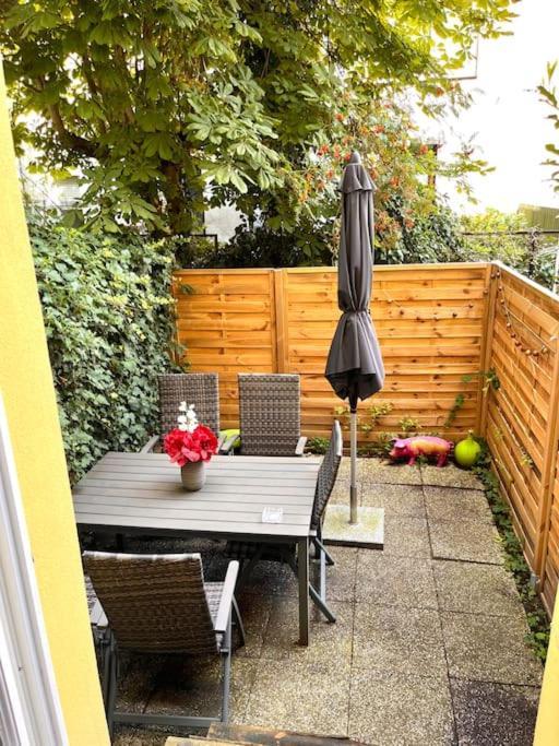 Doppelzimmer Mit Terrasse In Privatem Zuhause Lubeck Ngoại thất bức ảnh
