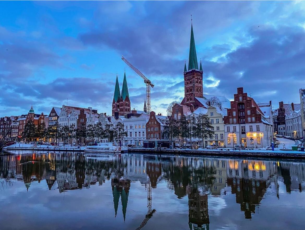 Doppelzimmer Mit Terrasse In Privatem Zuhause Lubeck Ngoại thất bức ảnh