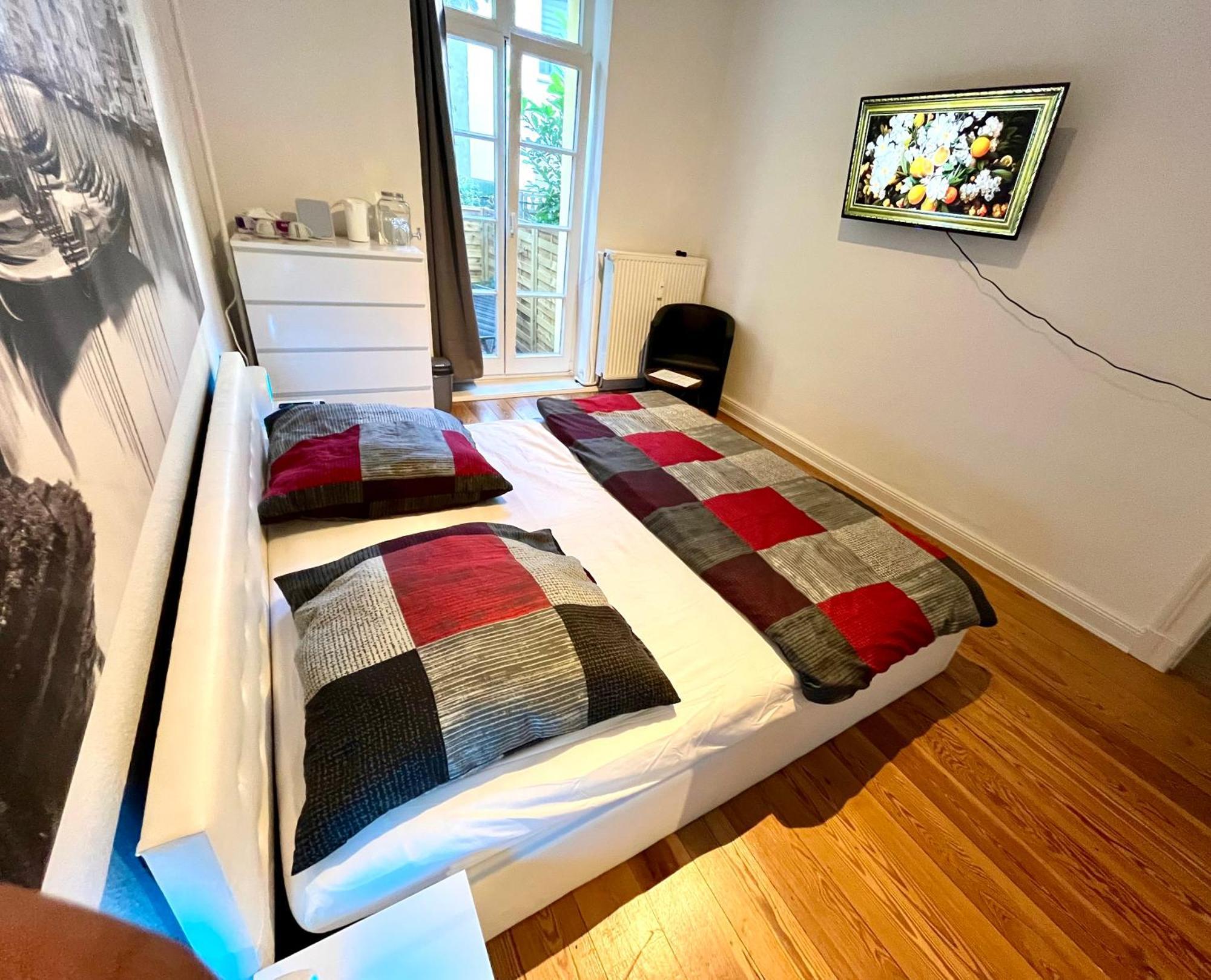 Doppelzimmer Mit Terrasse In Privatem Zuhause Lubeck Ngoại thất bức ảnh